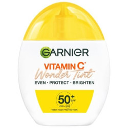 GARNIER VIT C WONDER TINT LIGHT Крем за лице, 40мл.