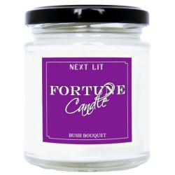 Ароматна свещ с късметче Next Lit Fortune Candle - Bush Bouquet, на български език